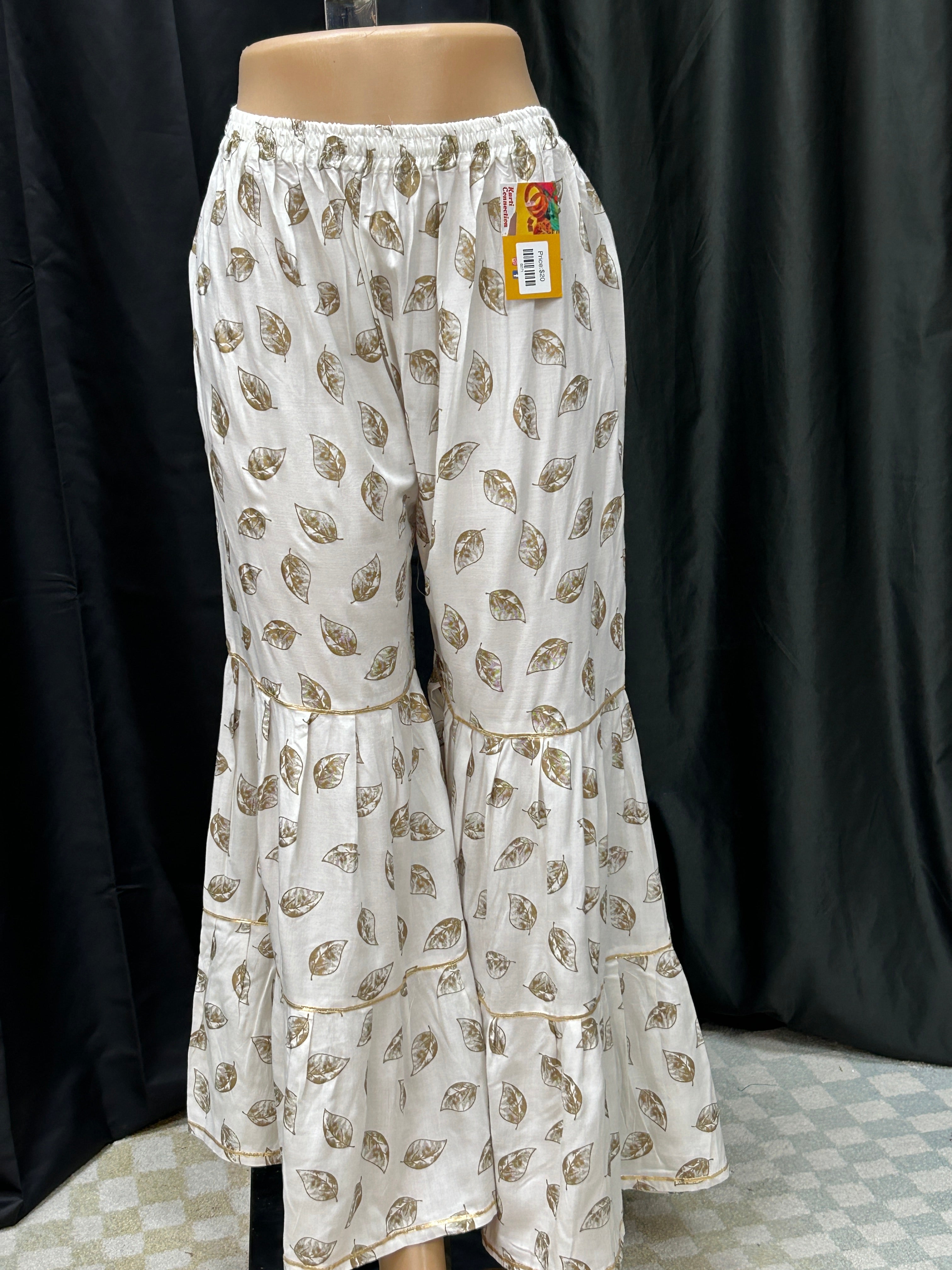 Cotton white pant with gold print