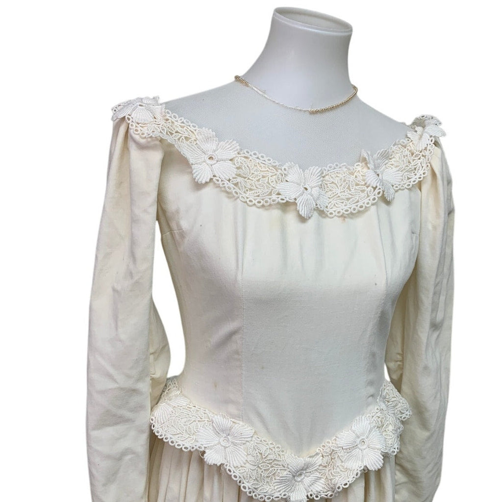 Vintage 1930s Womens Small Handmade Soft Cotton Lace Button Up Wedding Dress