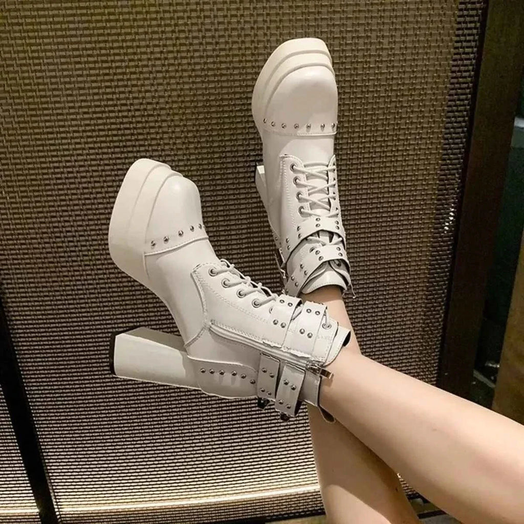 Elegant Round Toe Block : Heels Boots