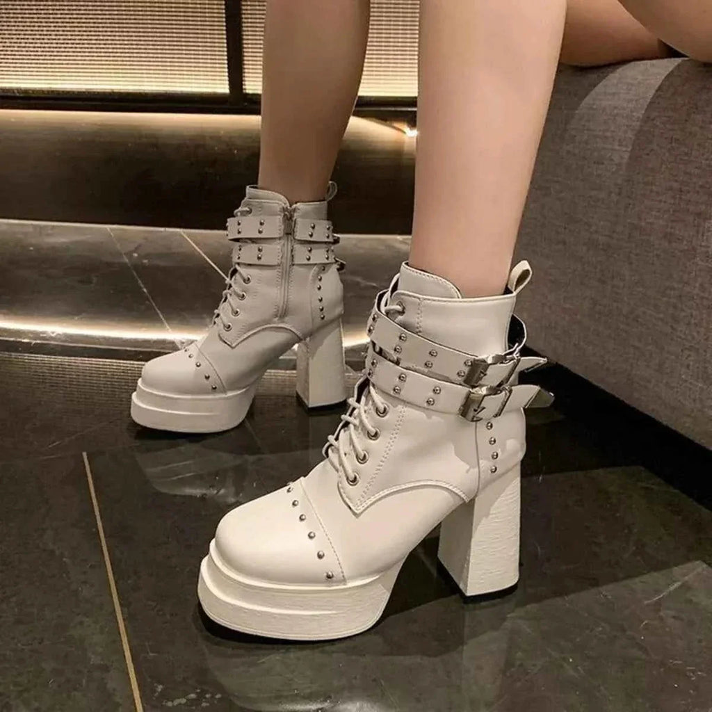 Elegant Round Toe Block : Heels Boots