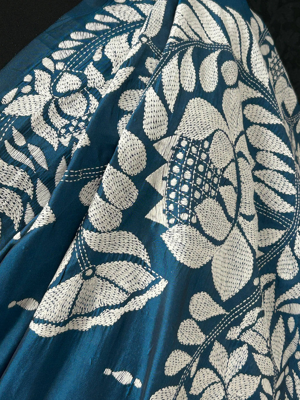 Kantha silk saree : fall pico done