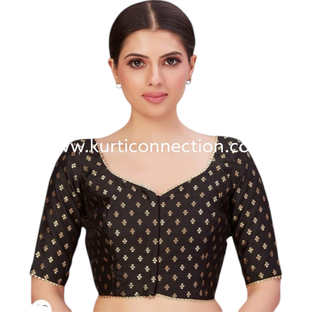Plus size blouse : black