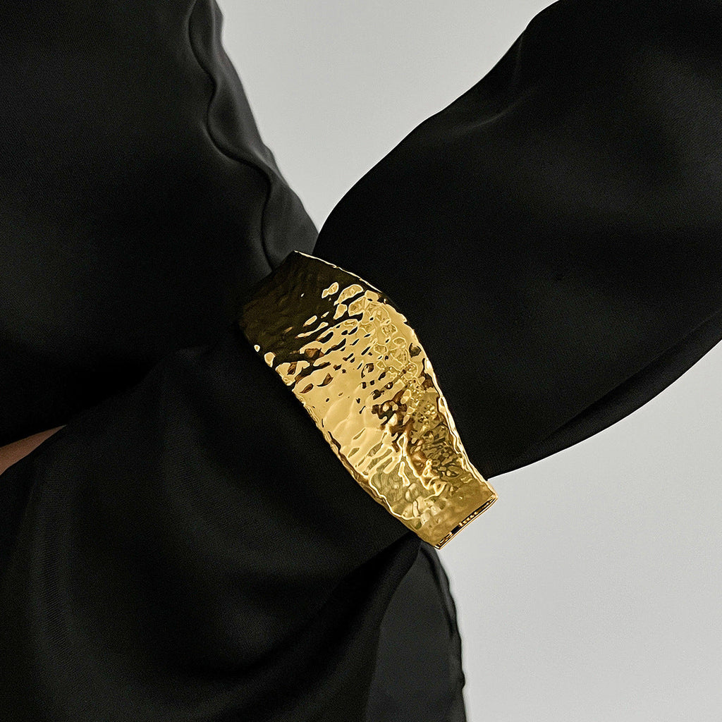 LEAF CUFF
