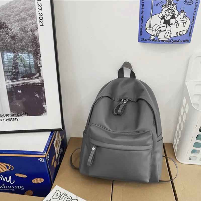 Elegant Leather Backpack Bag : With Fancy Zipper