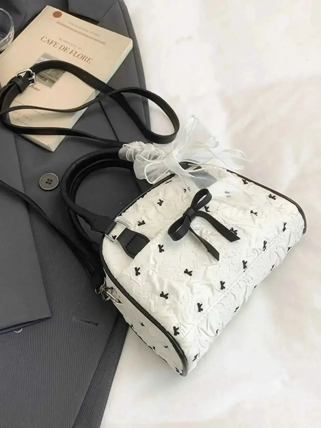 Chic Ruched Bow : Crossbody Bag