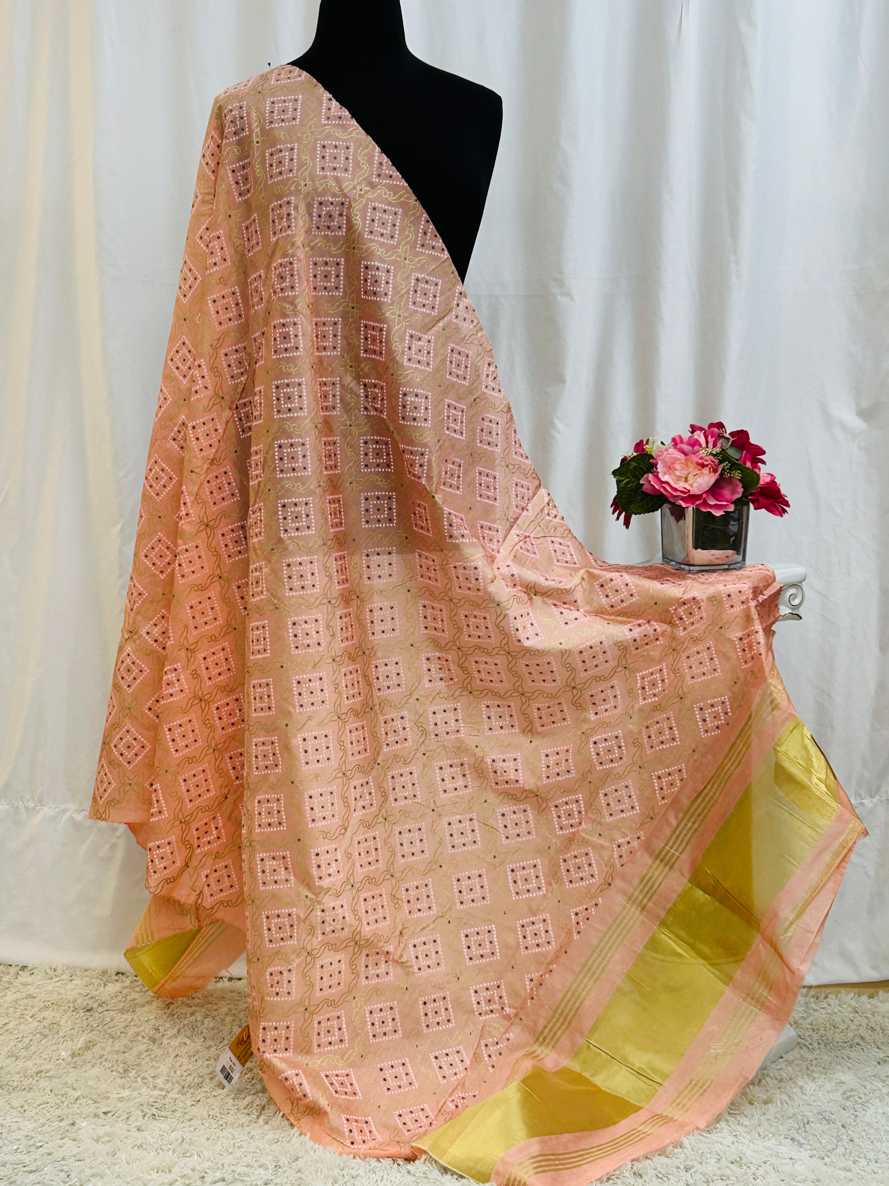 Gajji silk dupatta : light pink