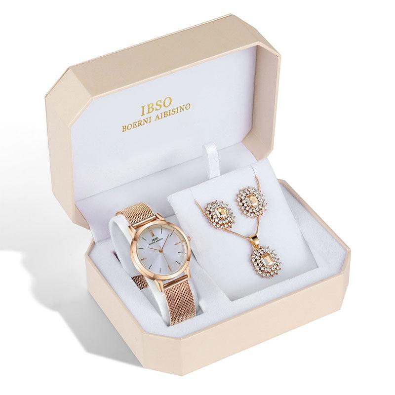 GILT GLAMOUR