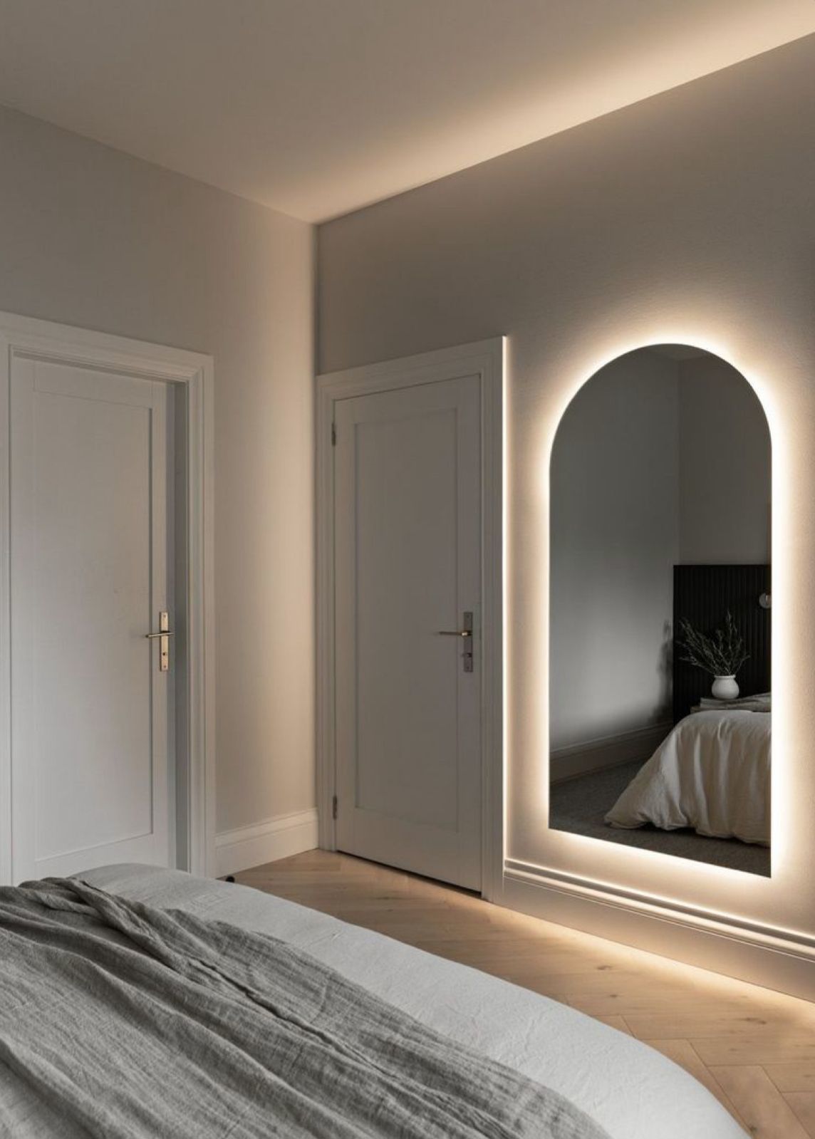 Arched LED Bathroom Mirror – Modern Lighted Vanity Mirror with Touch Sensor | Handmade Frameless Backlit Wall Mirror