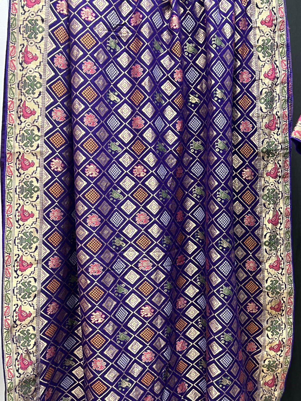 Patola bandhani saree with ready to wear blouse