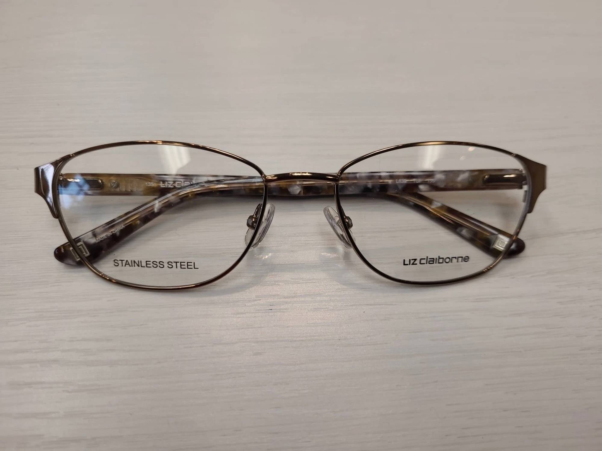 Women's Oval Glasses