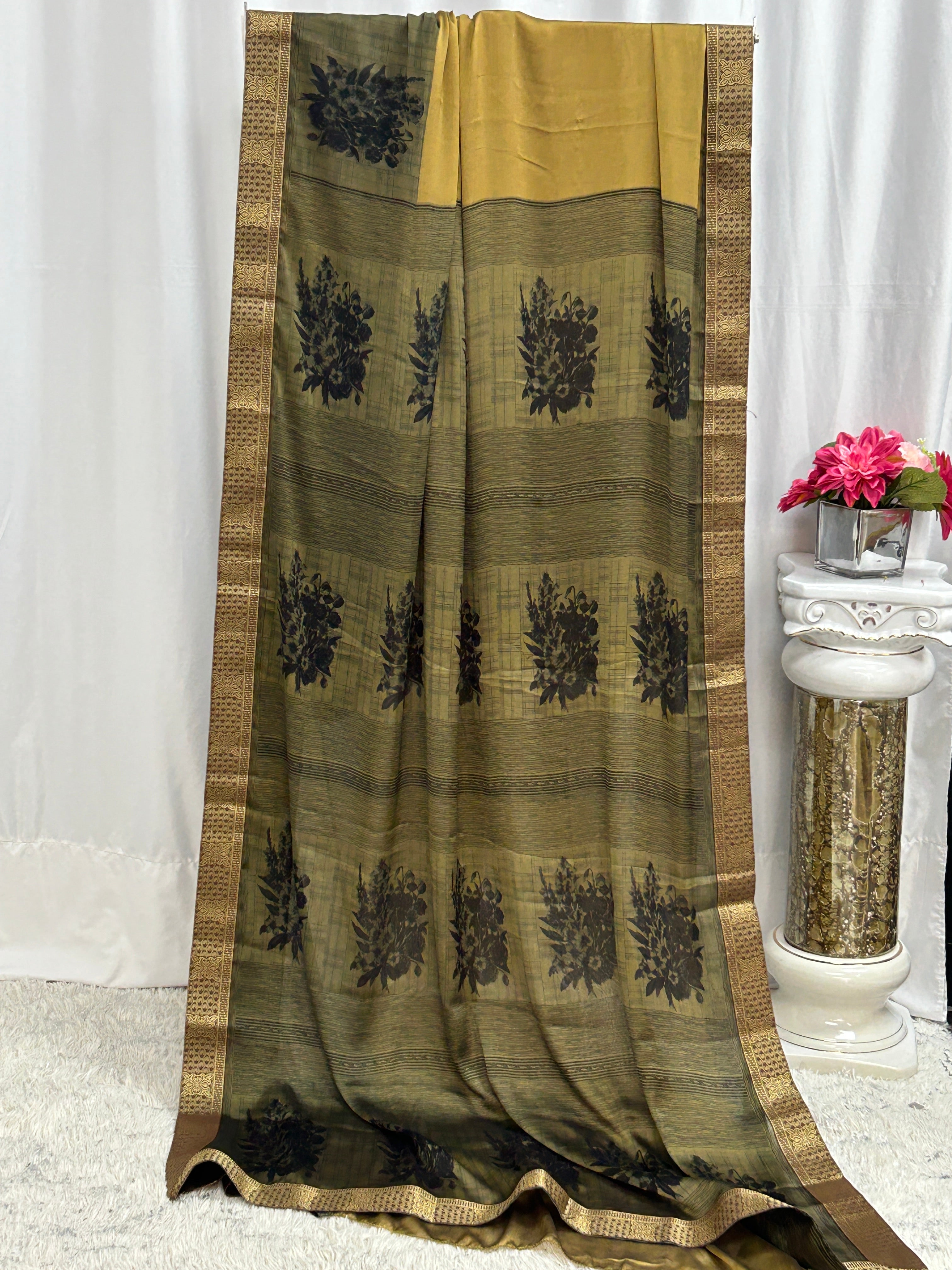 Printed Chiffon silk saree : fall pico done