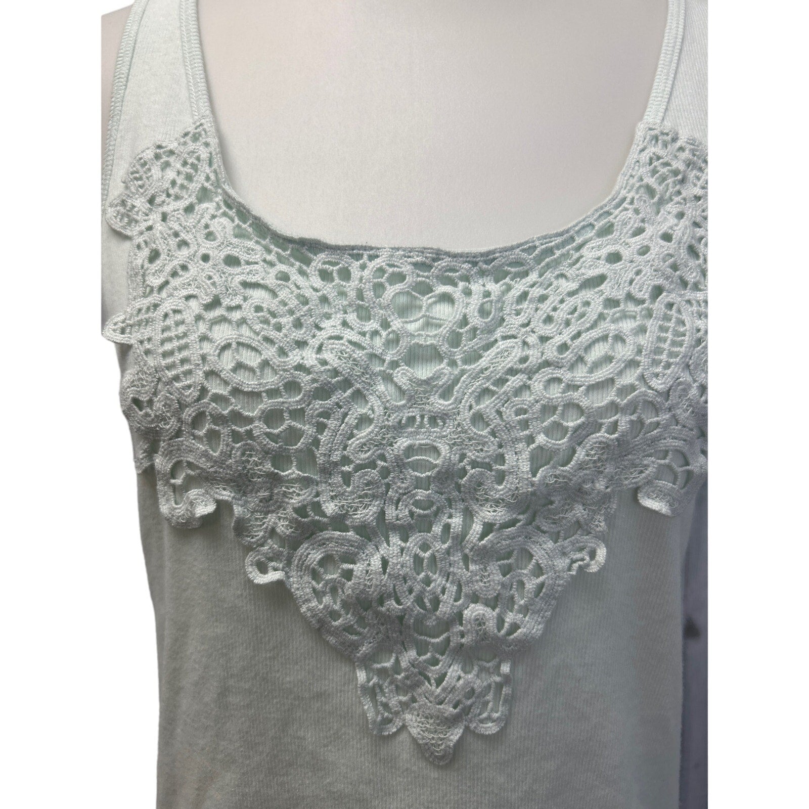 2 Lane Bryant Womens 14/16 Lace Front Sleeveless Stretch Cotton Tank Tops