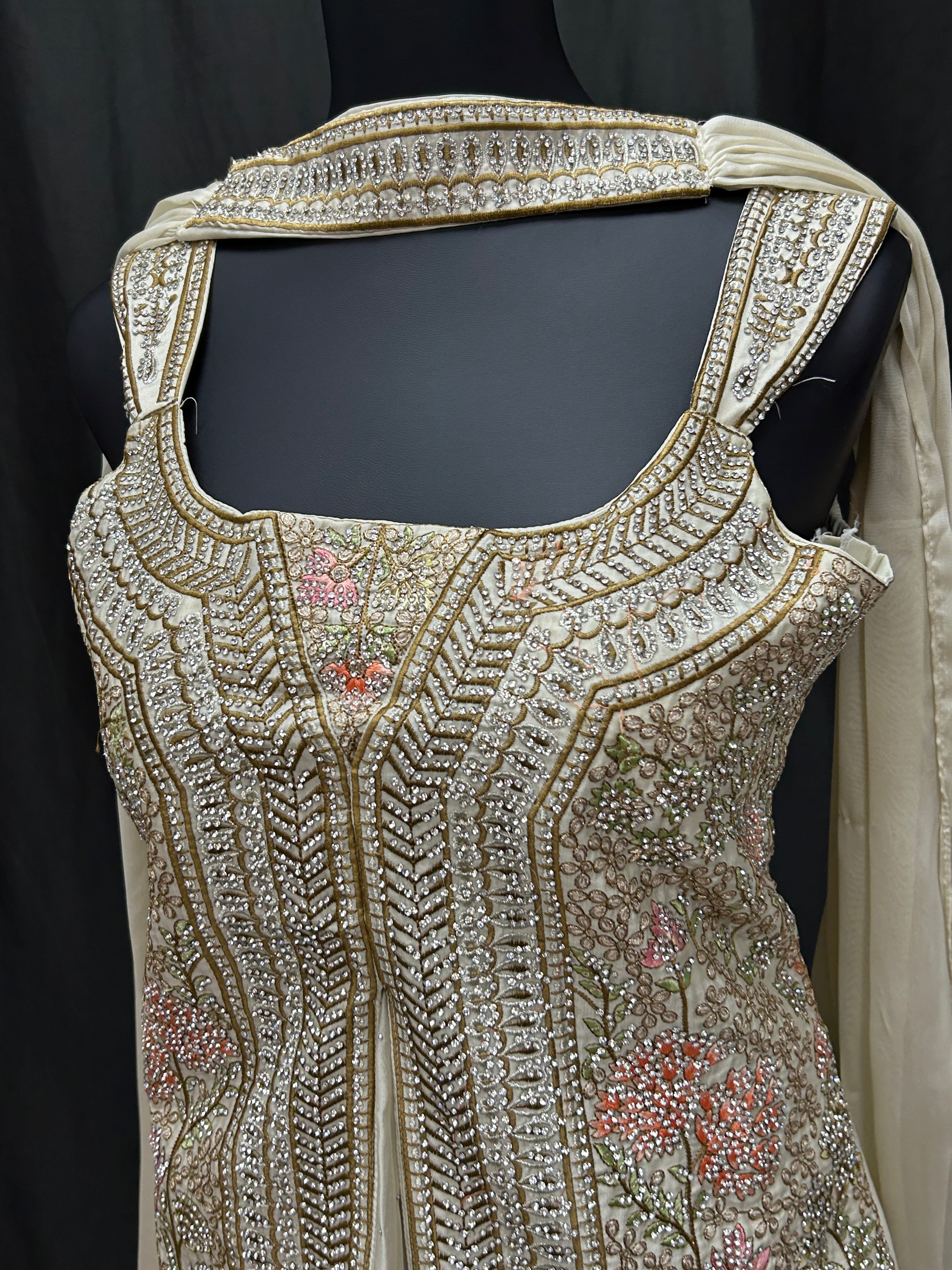 Wedding guest collection : Sharara suit