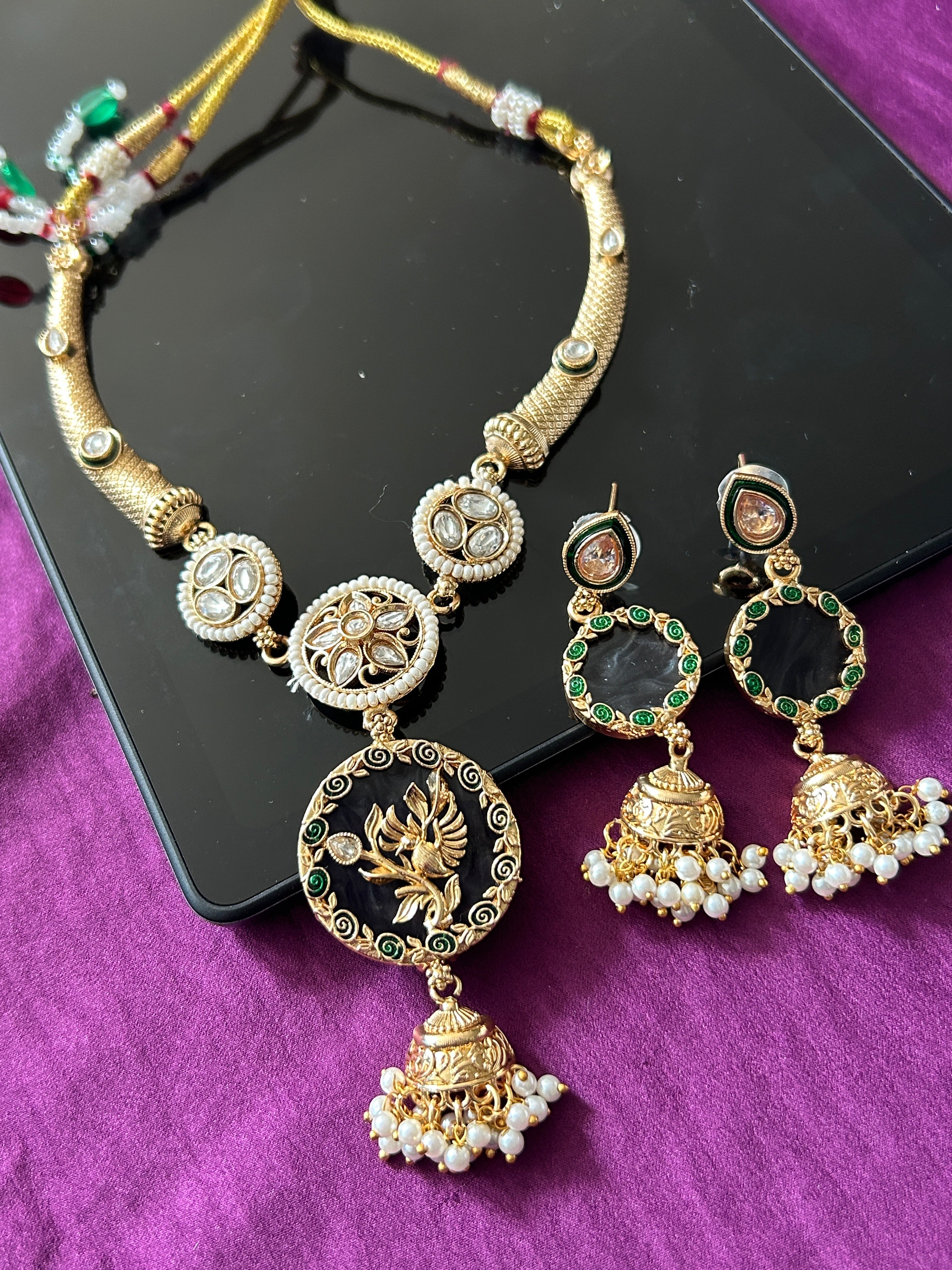 Gold look alike necklace sets
