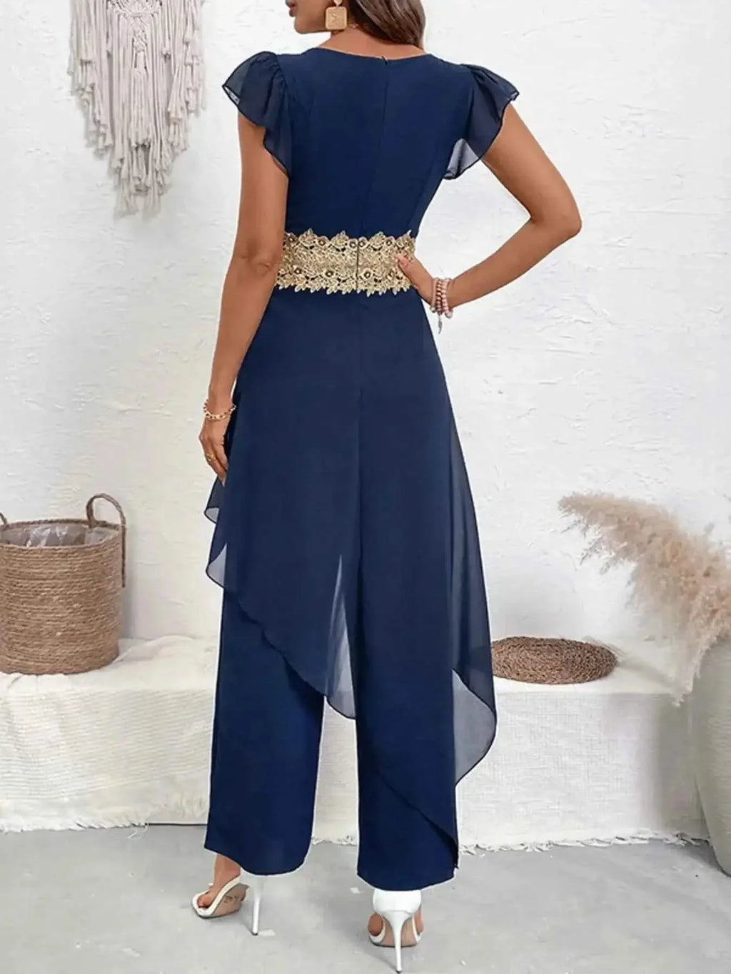 Stylish V-Neck Wide : Leg Jumpsuit