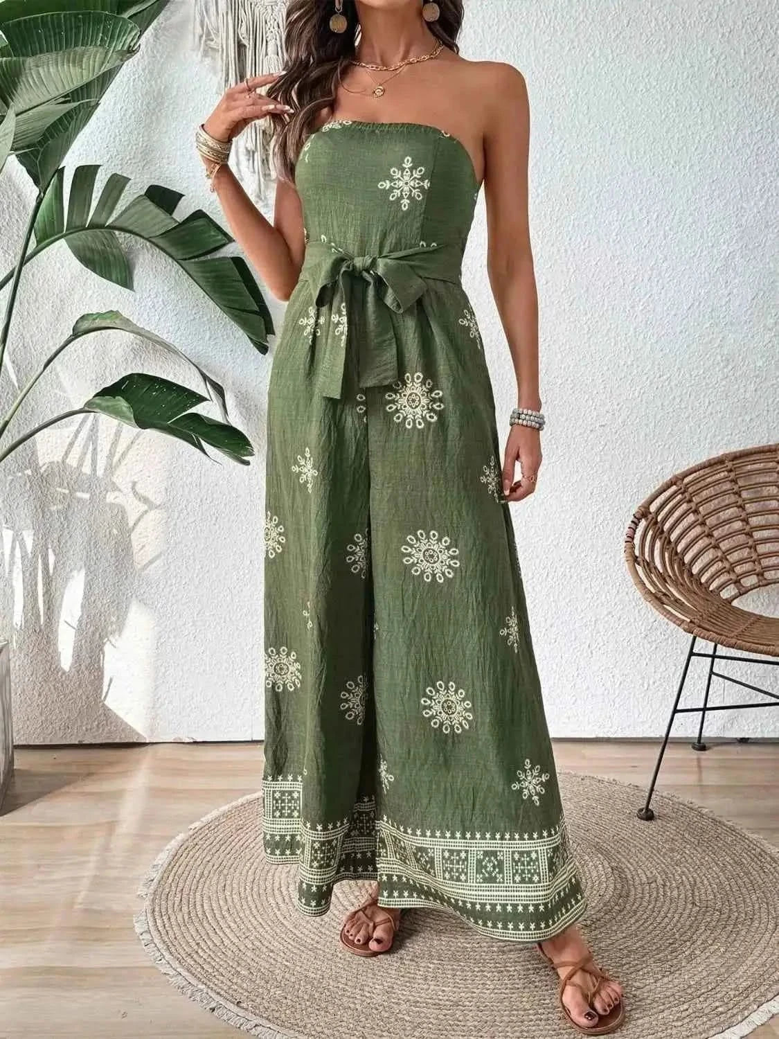 Stylish Printed Wide : Leg Tube Jumpsuit