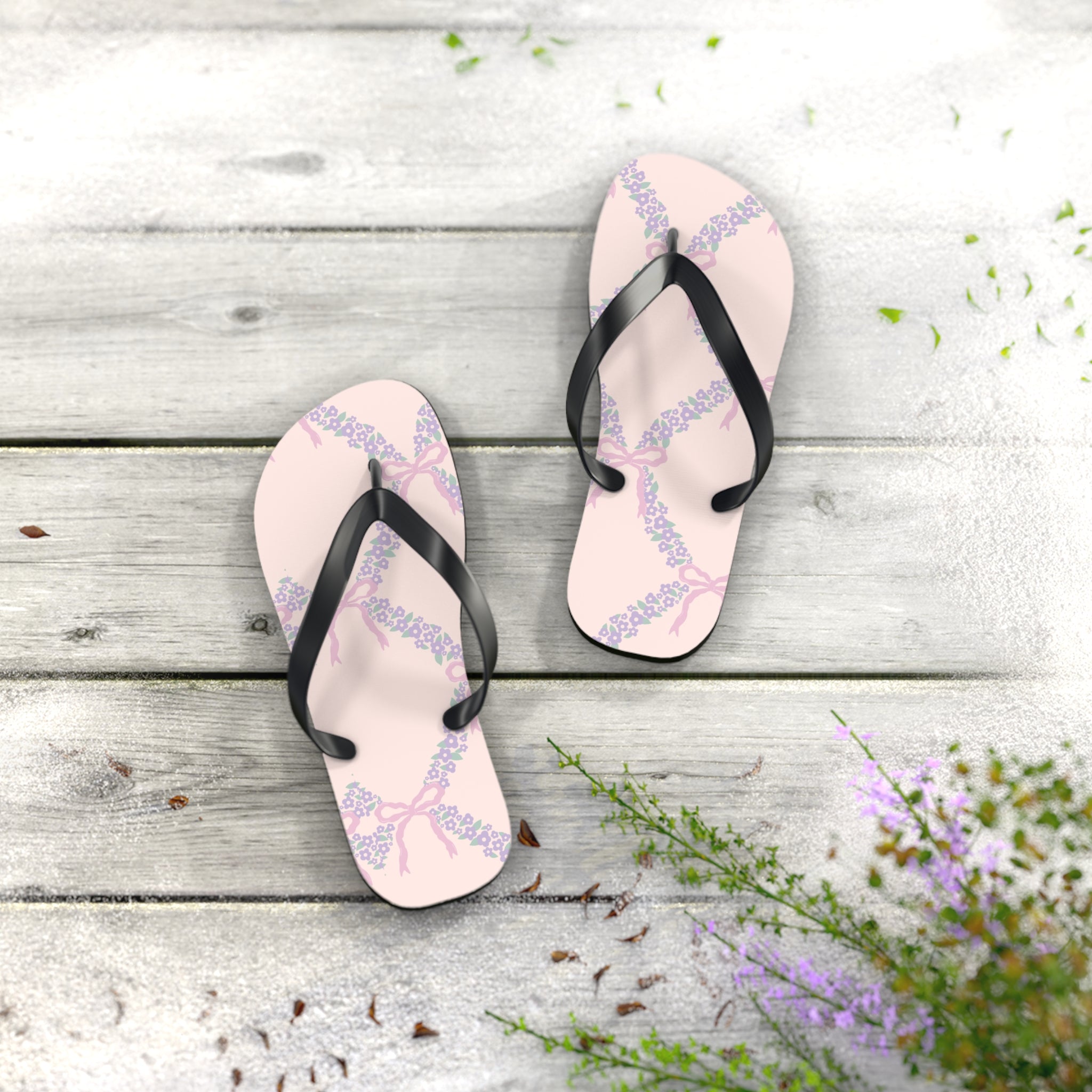 Customizable: Charming Floral Flip Flops, Summer Sandals, Beachwear, Vacation Footwear, Gift for Her, Casual Summer Fashion