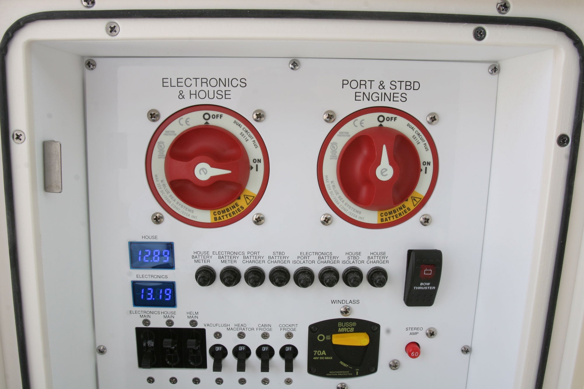 Blue Sea Systems 5511e e-Series Dual Circuit Plus Battery Switch