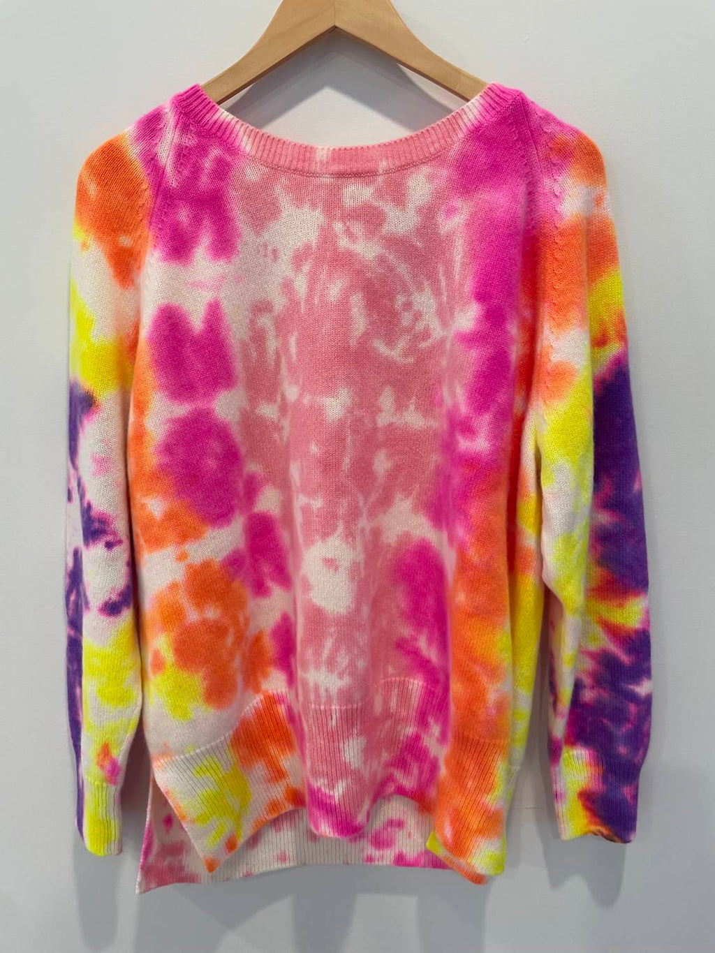 Wome's Crew Neck Sweater