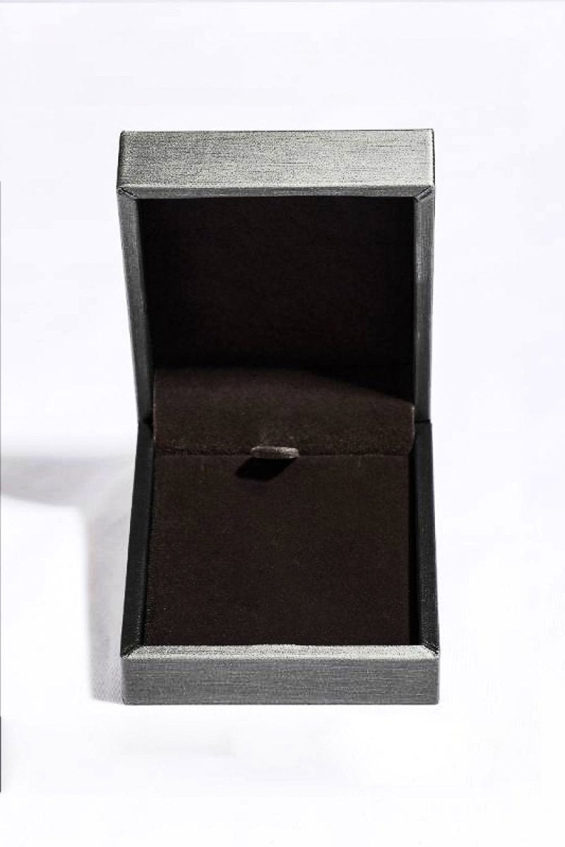 LuxeKnot Necklace