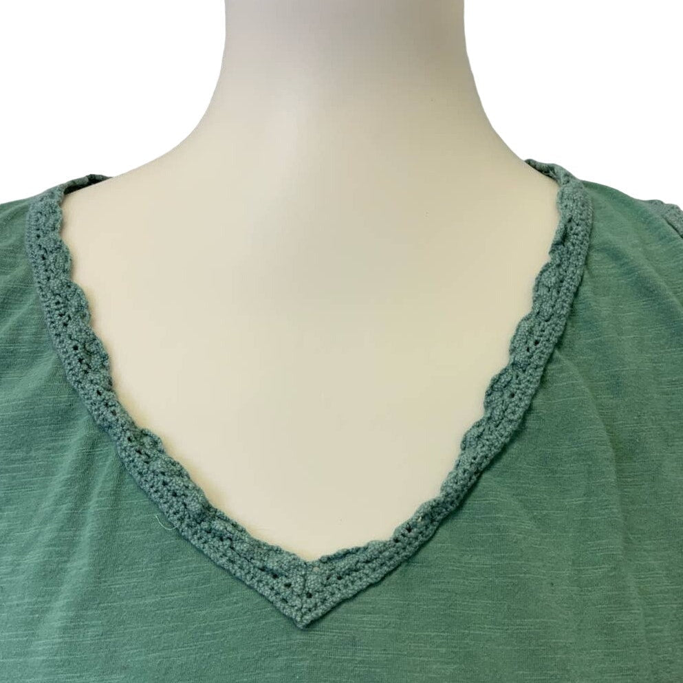 Natural Reflections 1X Green Scalloped Crochet Edge Cotton Blend Tank Top