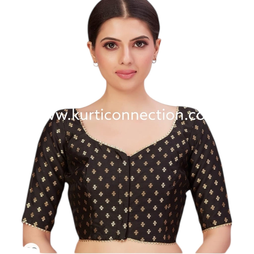 Plus size blouse : black
