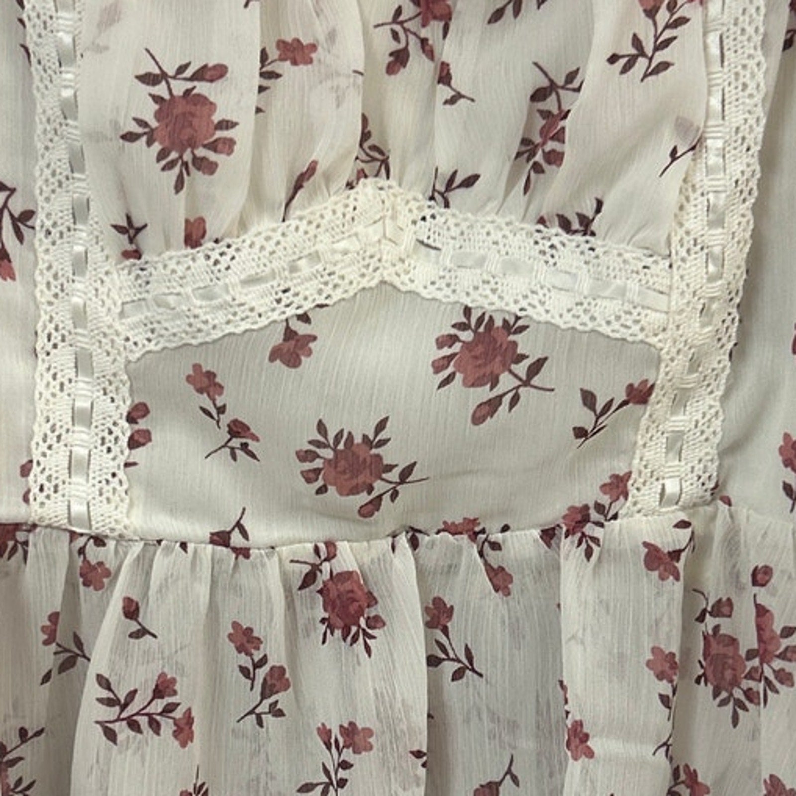 New Francescas Womens Small Cream Pink Floral Boho Blouson Cottage Smocked Top