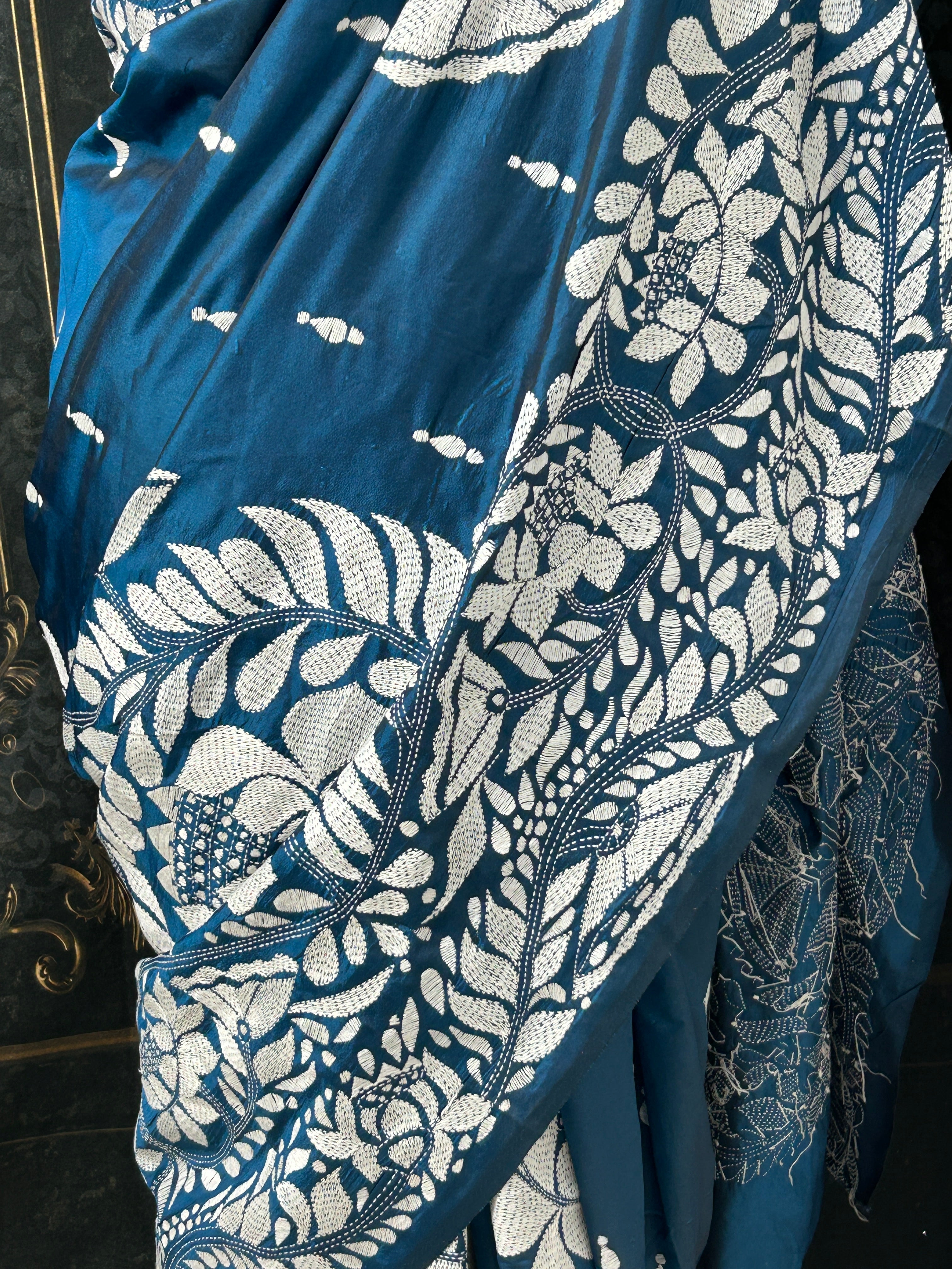 Kantha silk saree : fall pico done