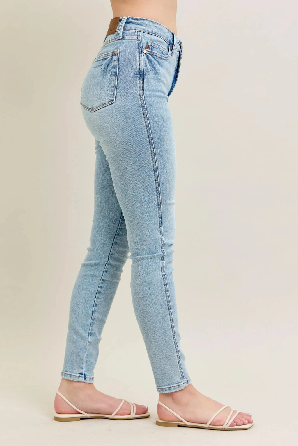 Full Size Mr Tummy Control Vintage Wash Skinny Judy Blue Jeans