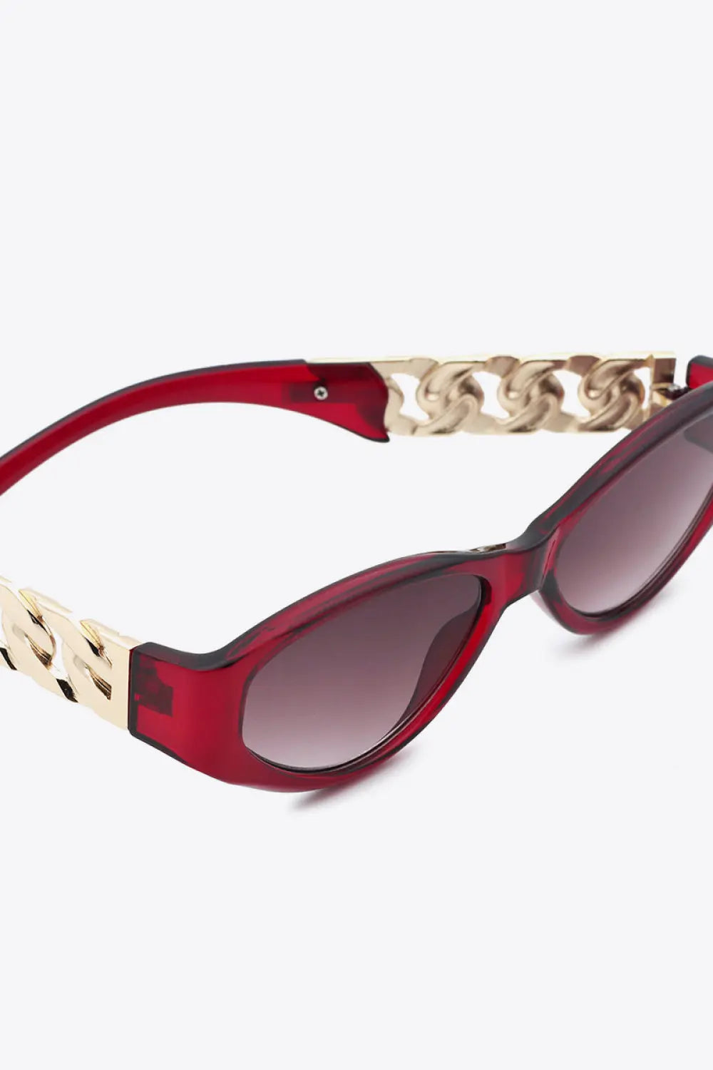 Chain Detail Cat Eye Sunglasses – UV400 Fashion Shades