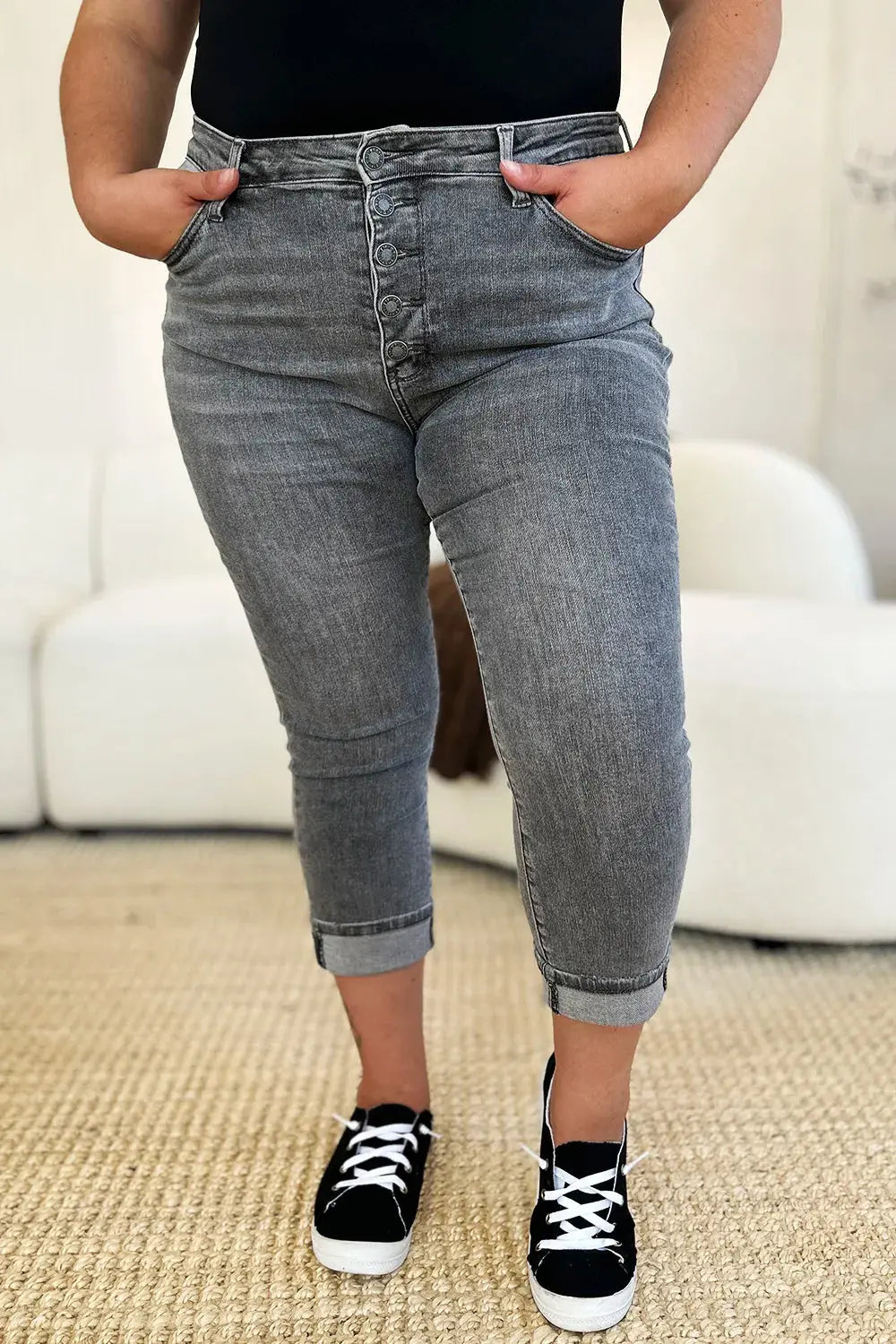 Judy Blue Jeans - Full Size Button Fly High Waist Cuffed Capris