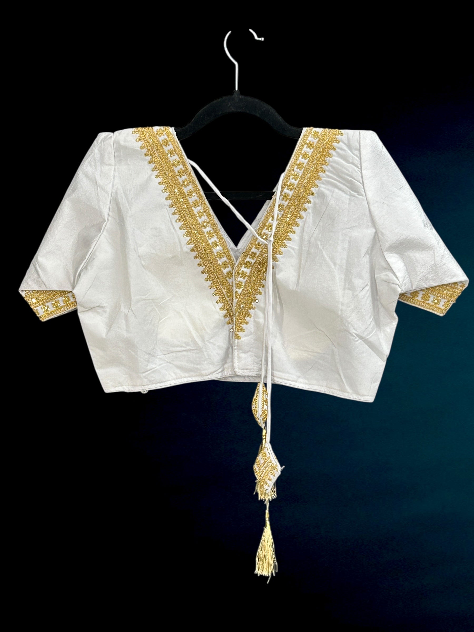 Silk blouse : back hook blouse