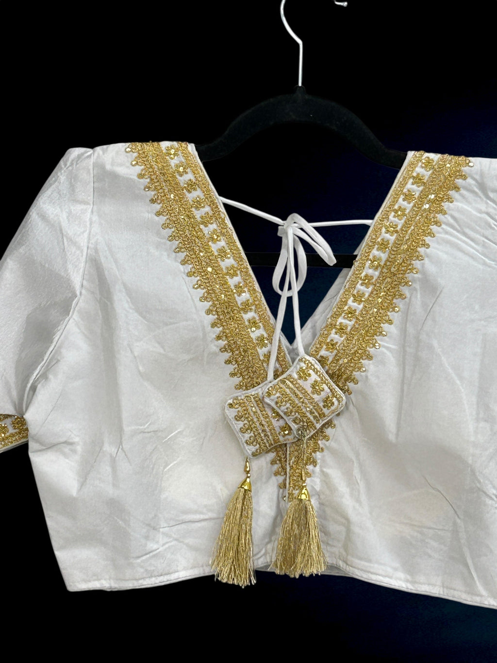 Silk blouse : back hook blouse