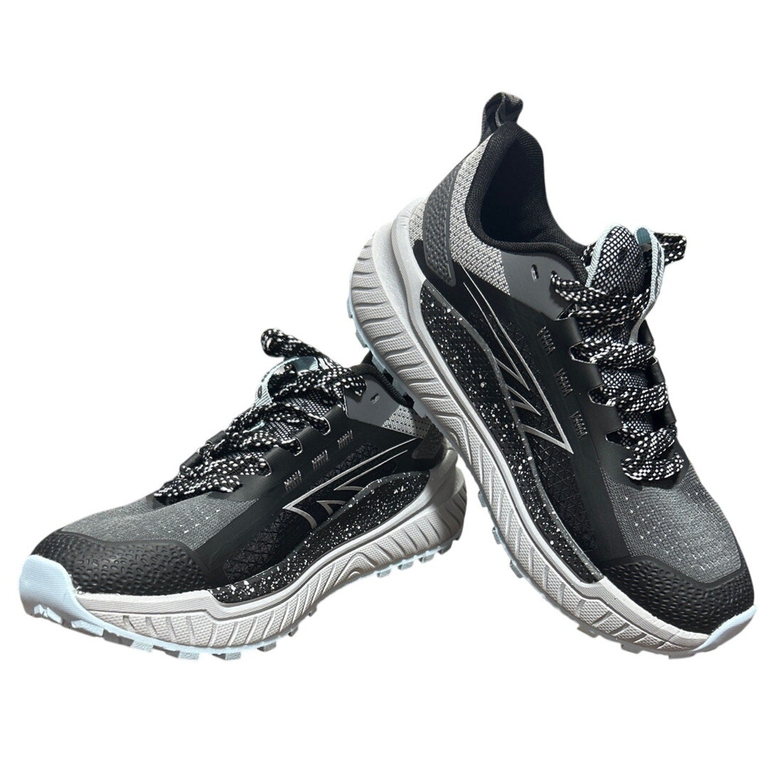 Hi-Tec Womens Size 7 Black Gray Spotted Lace Up Comfort Athletic Tennis Shoes