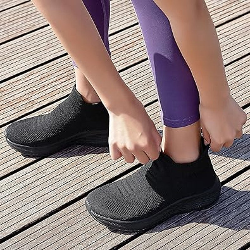 Shulook Womens Size 8 Black Mesh Slip On Breathable Comfort Walking Shoes