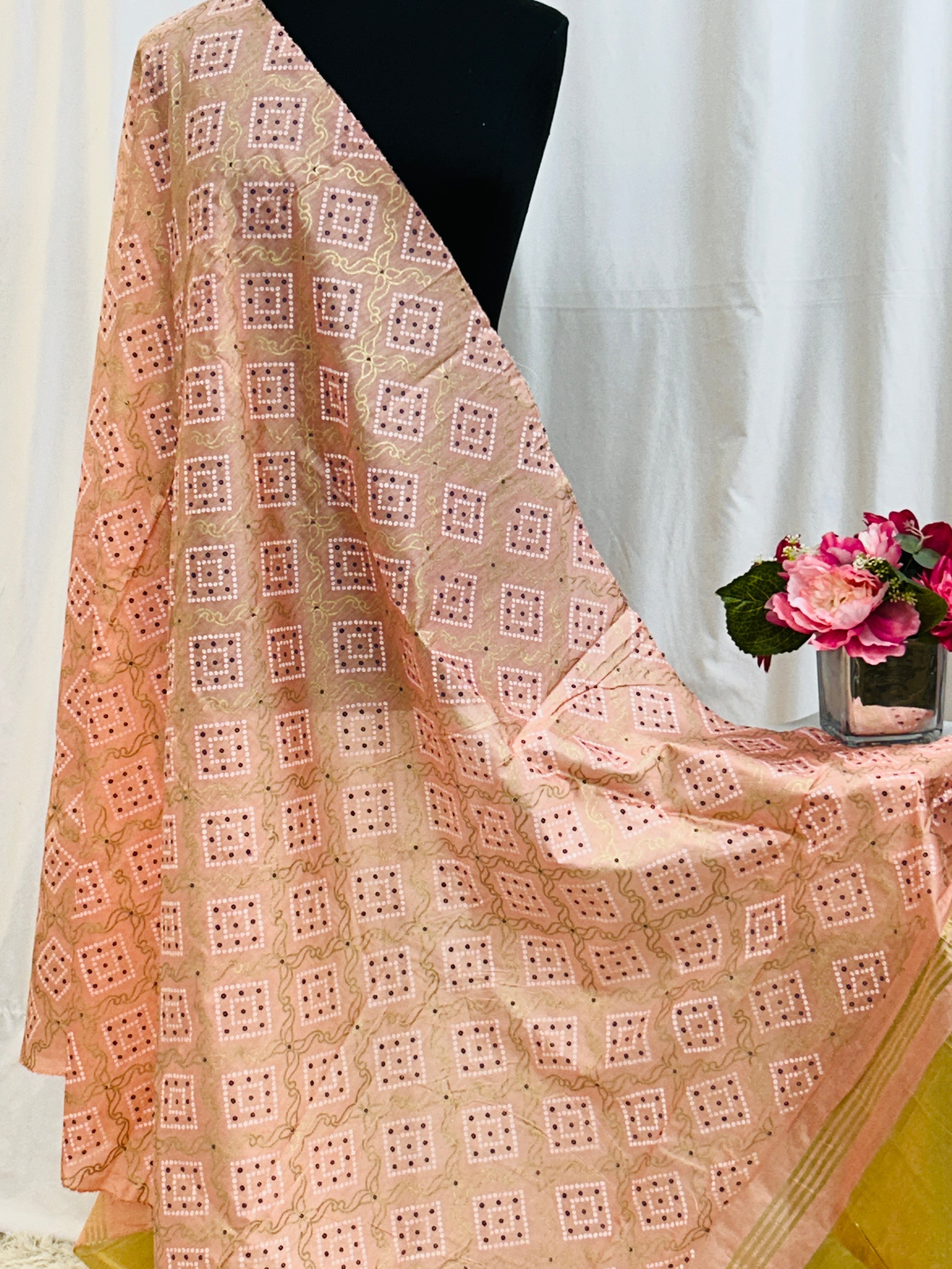 Gajji silk dupatta : light pink