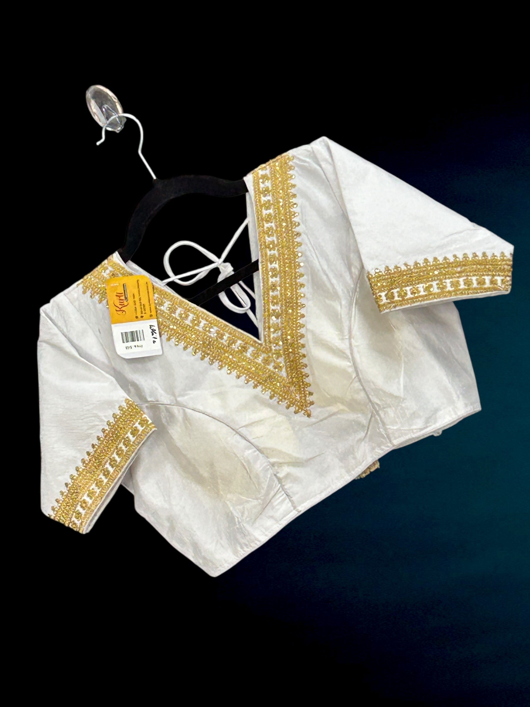 Silk blouse : back hook blouse