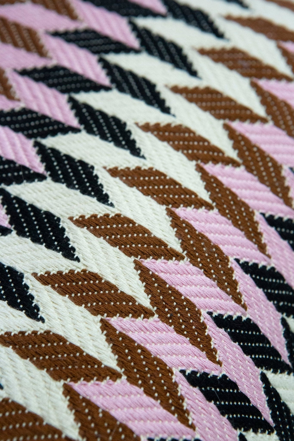 Almolonga 70s Dream Pillow - Pink & Brown 20" x 20"