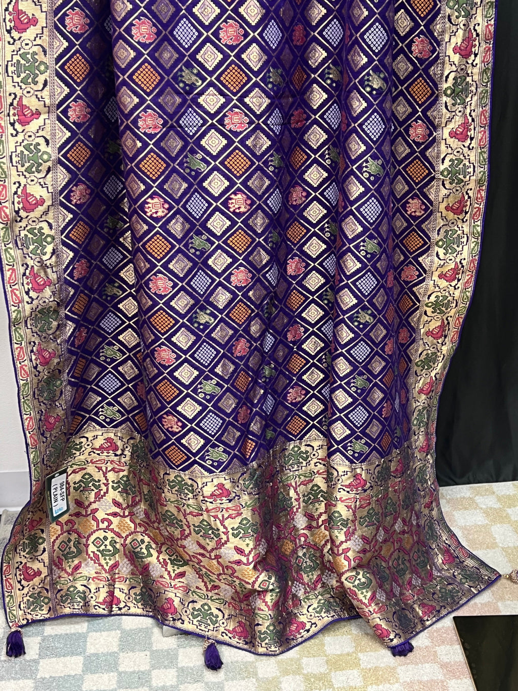 Patola bandhani saree with ready to wear blouse