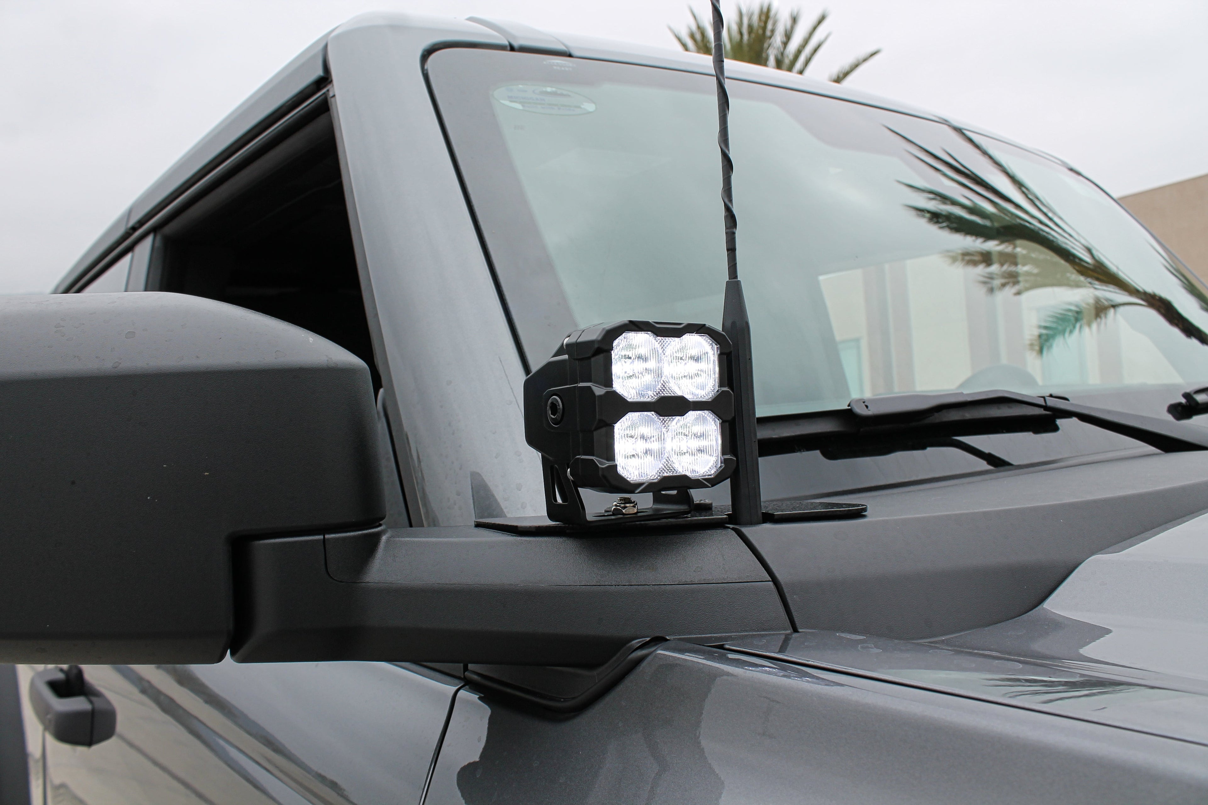 Ford Bronco Ditch Lights - PRO