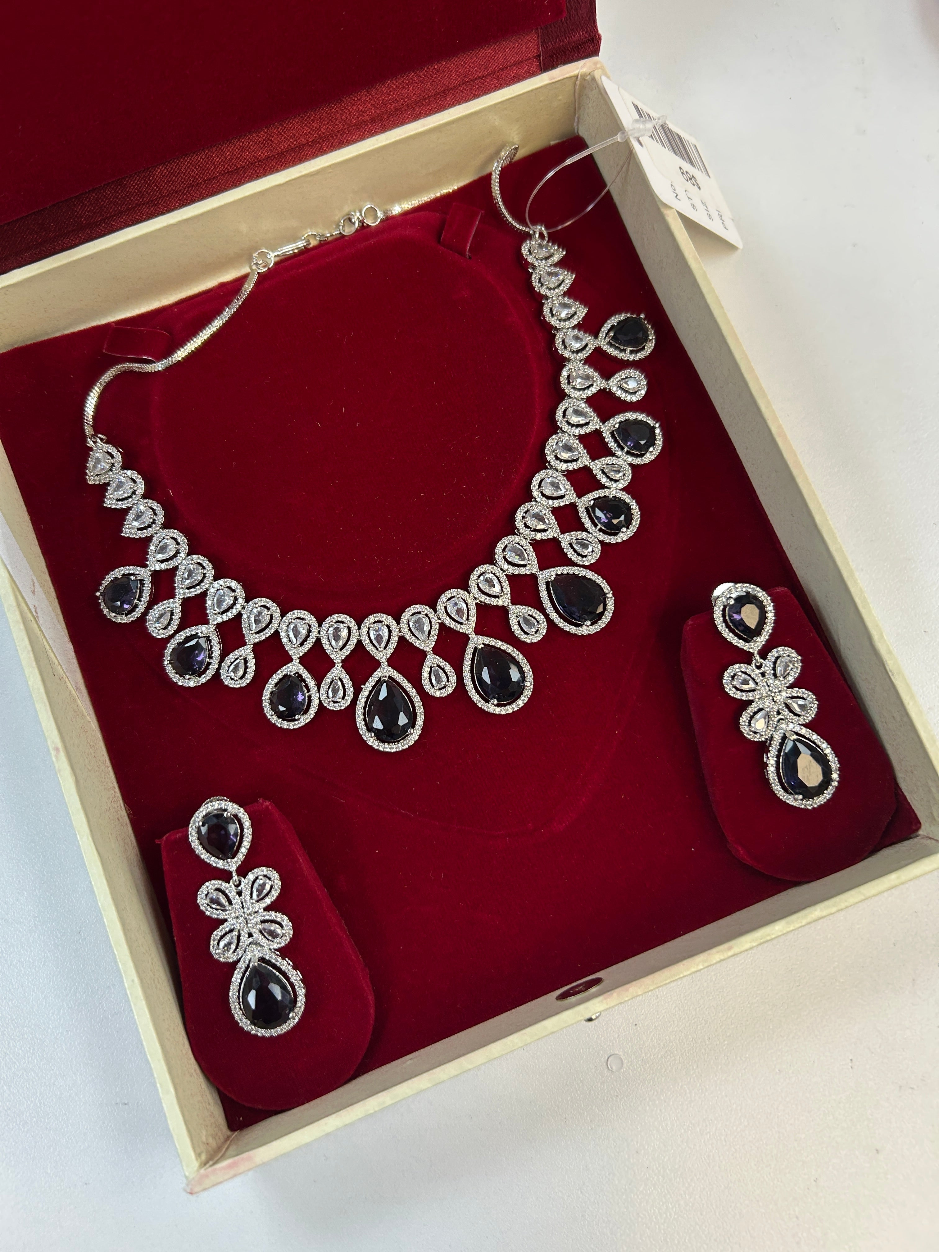 Purple : AD Necklace set