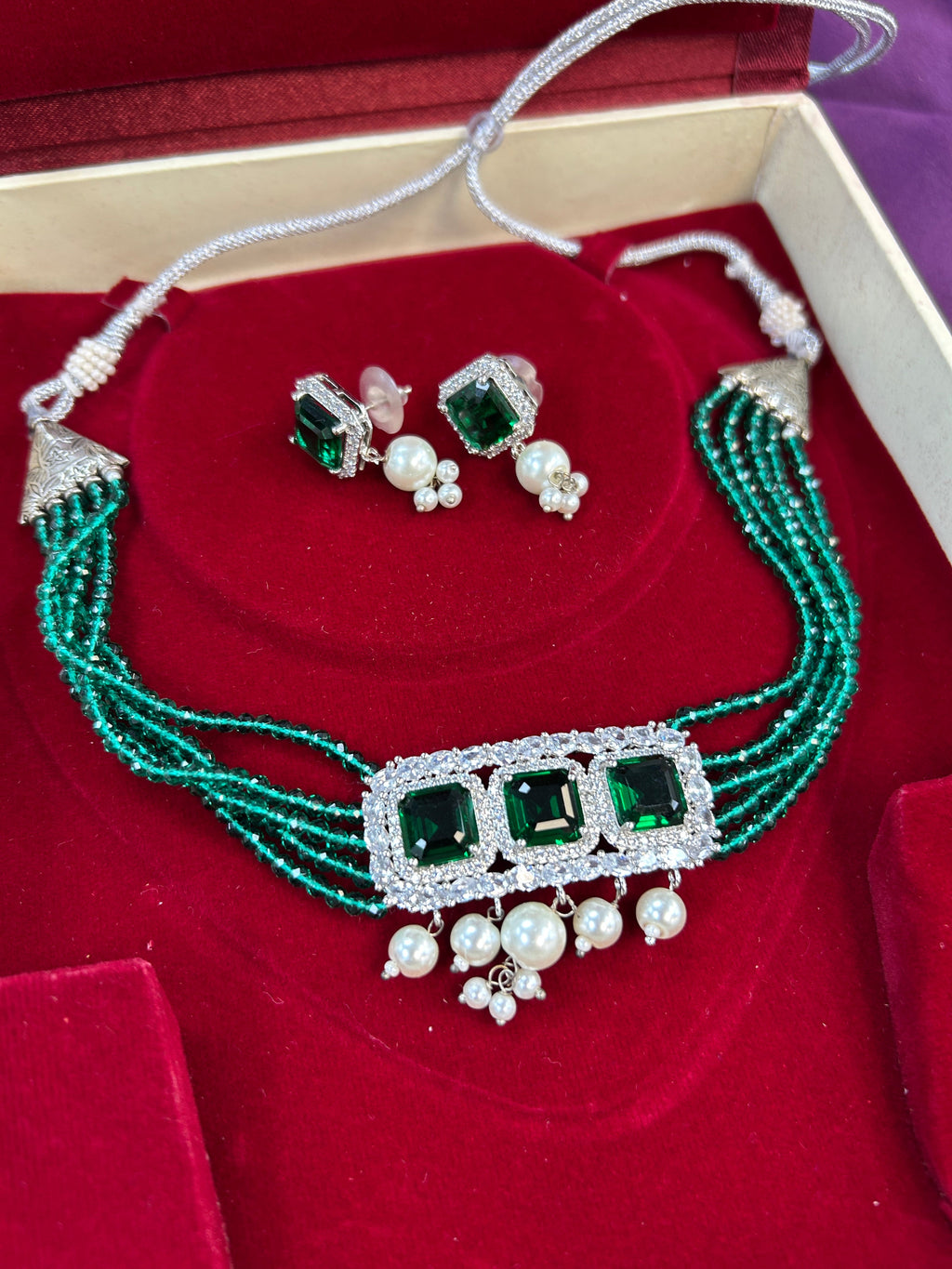 AD choker set : necklace