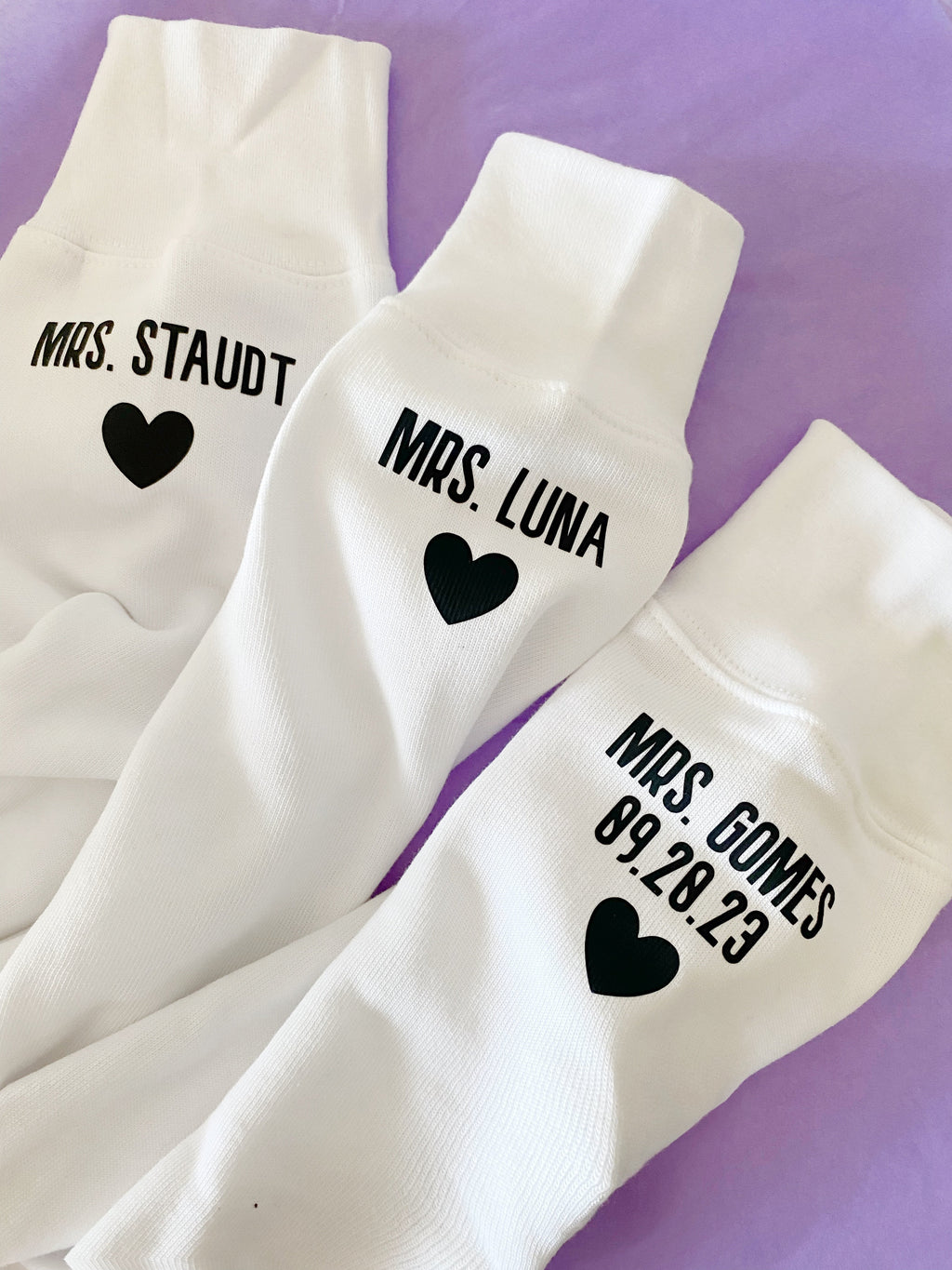 LOVE ON THE CUFF ♡ white bride sweatshirt with personalized cuff