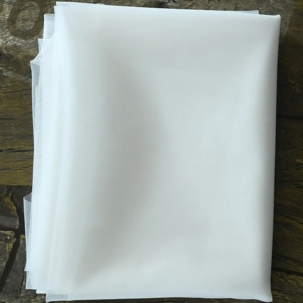 TOPQUEEN V05 Pearls Bridal Veil Soft 1 Tier Beaded Wedding Veil for Bride Cathedral Length with Comb Wedding Accessories