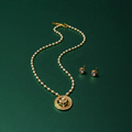 Lightweight pearl Kundan set