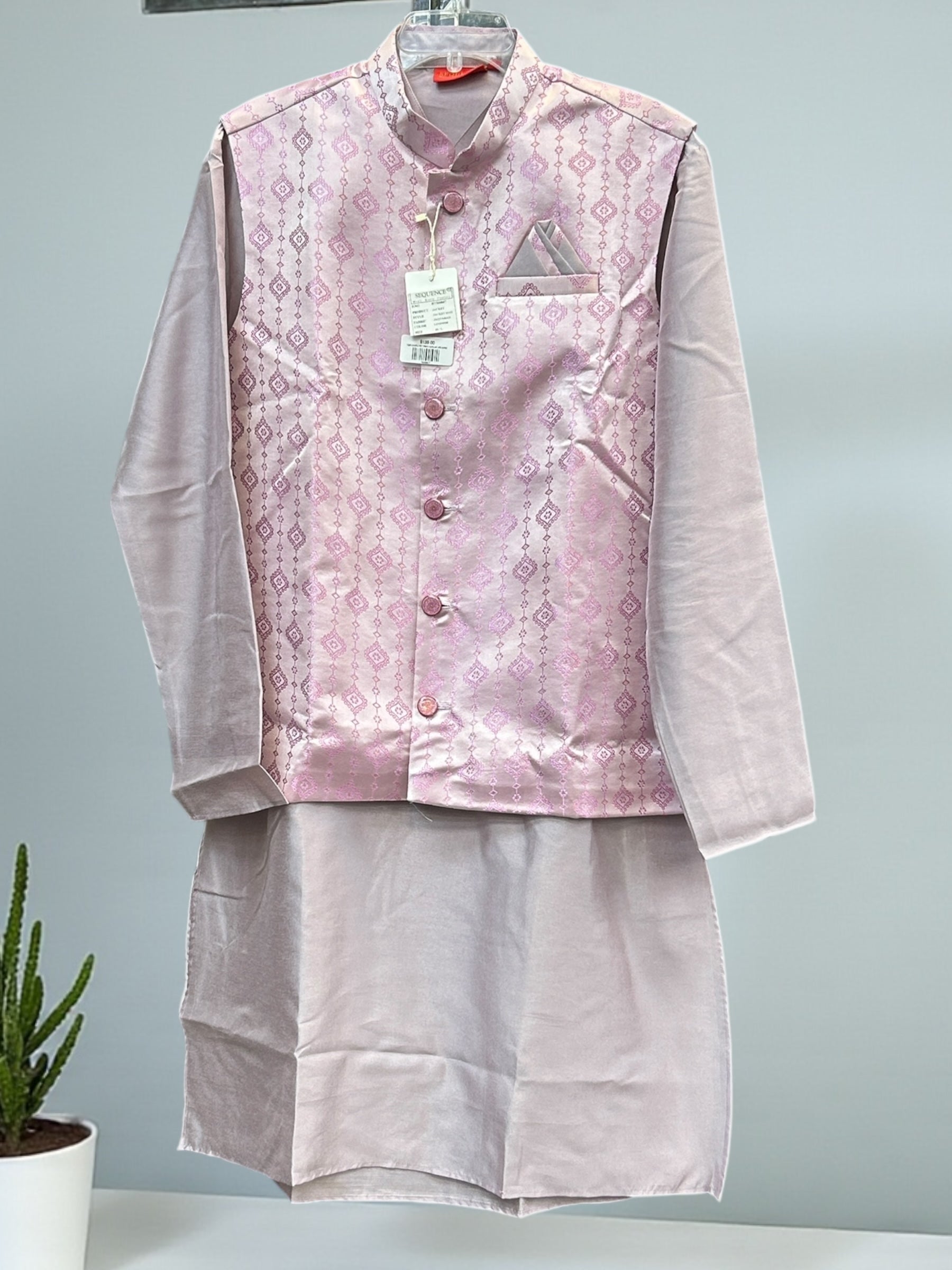Men’s kurta set with jacket