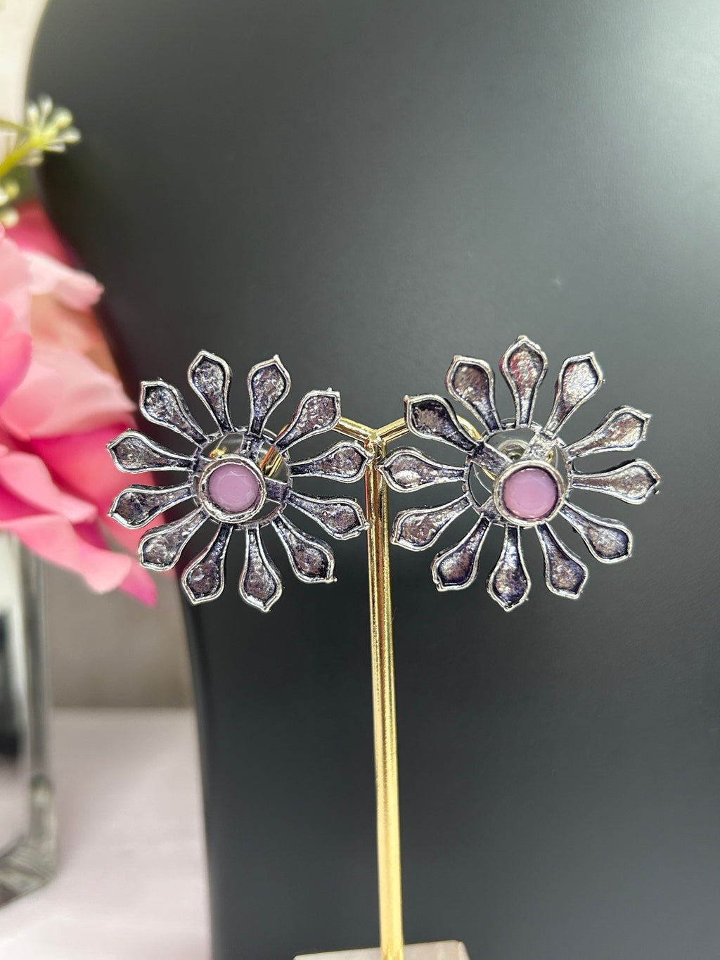 Oxidized earrings with pink stone
