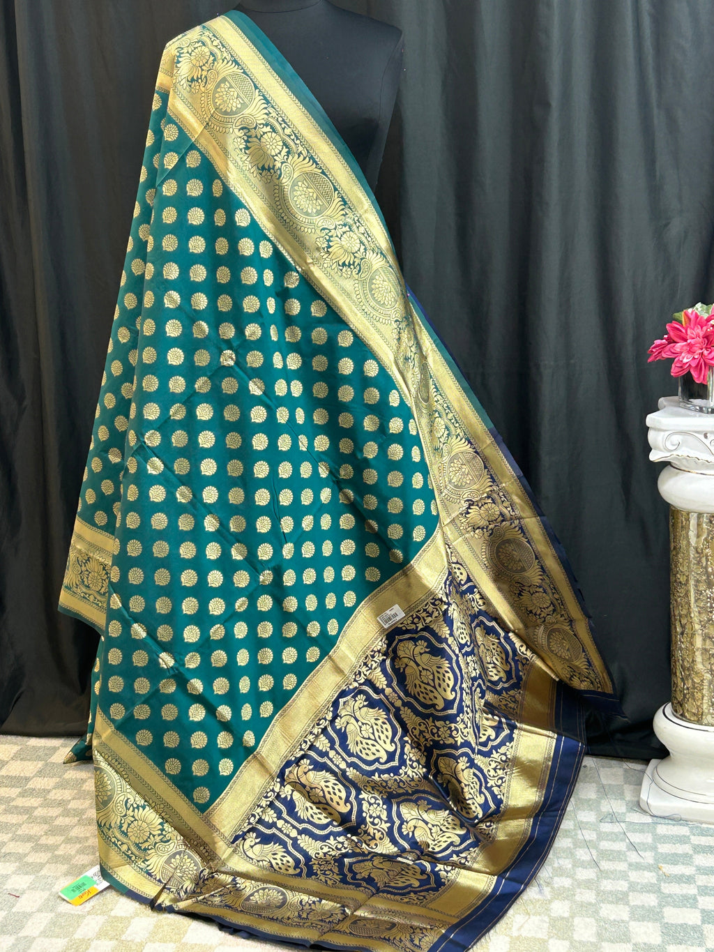 Silk cotton saree / with blouse piece
