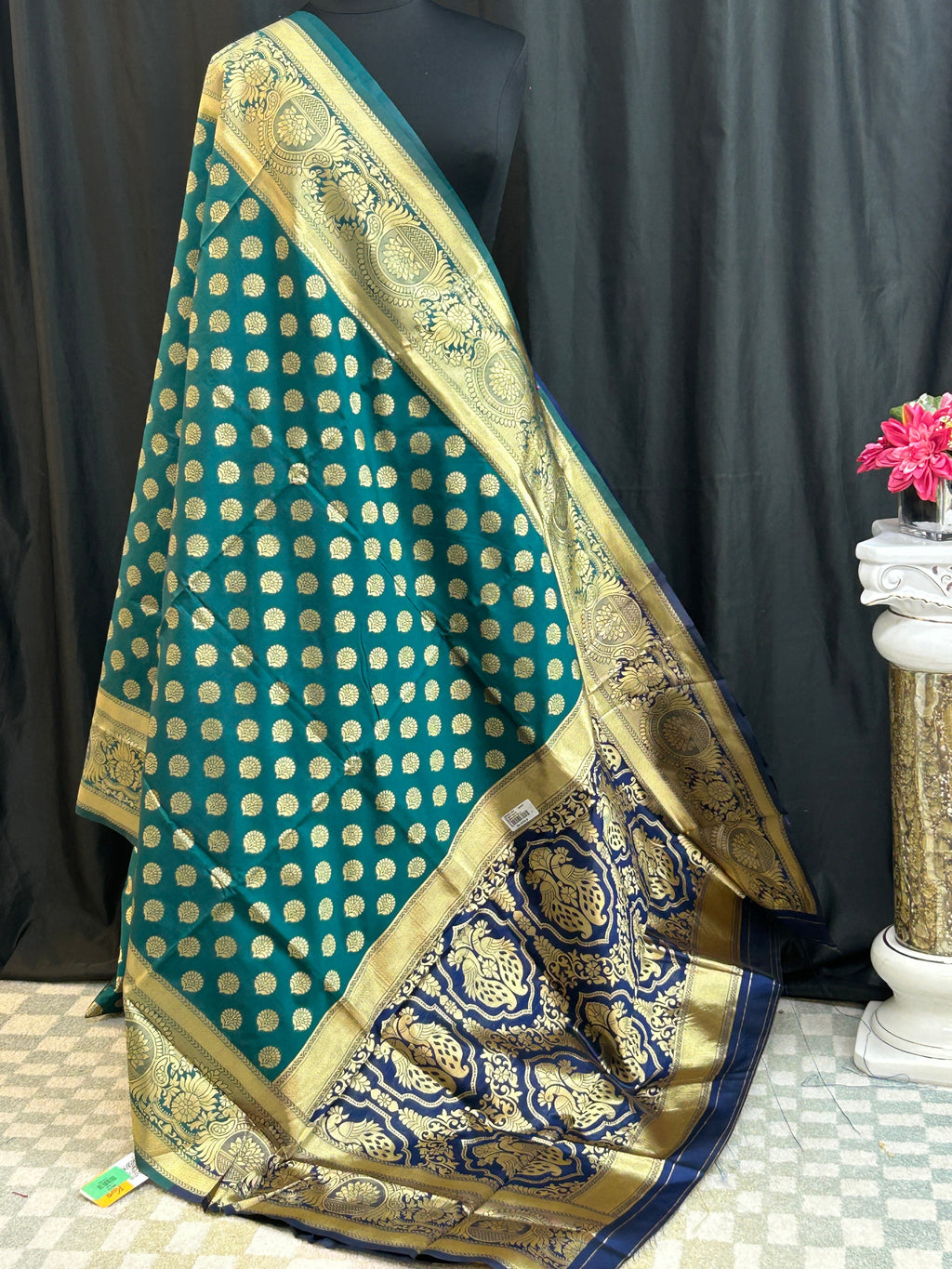 Silk cotton saree / with blouse piece