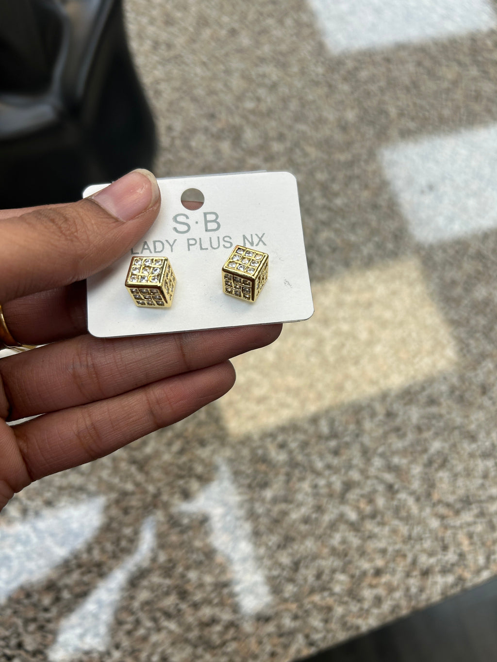 Gold cube/CZ studs